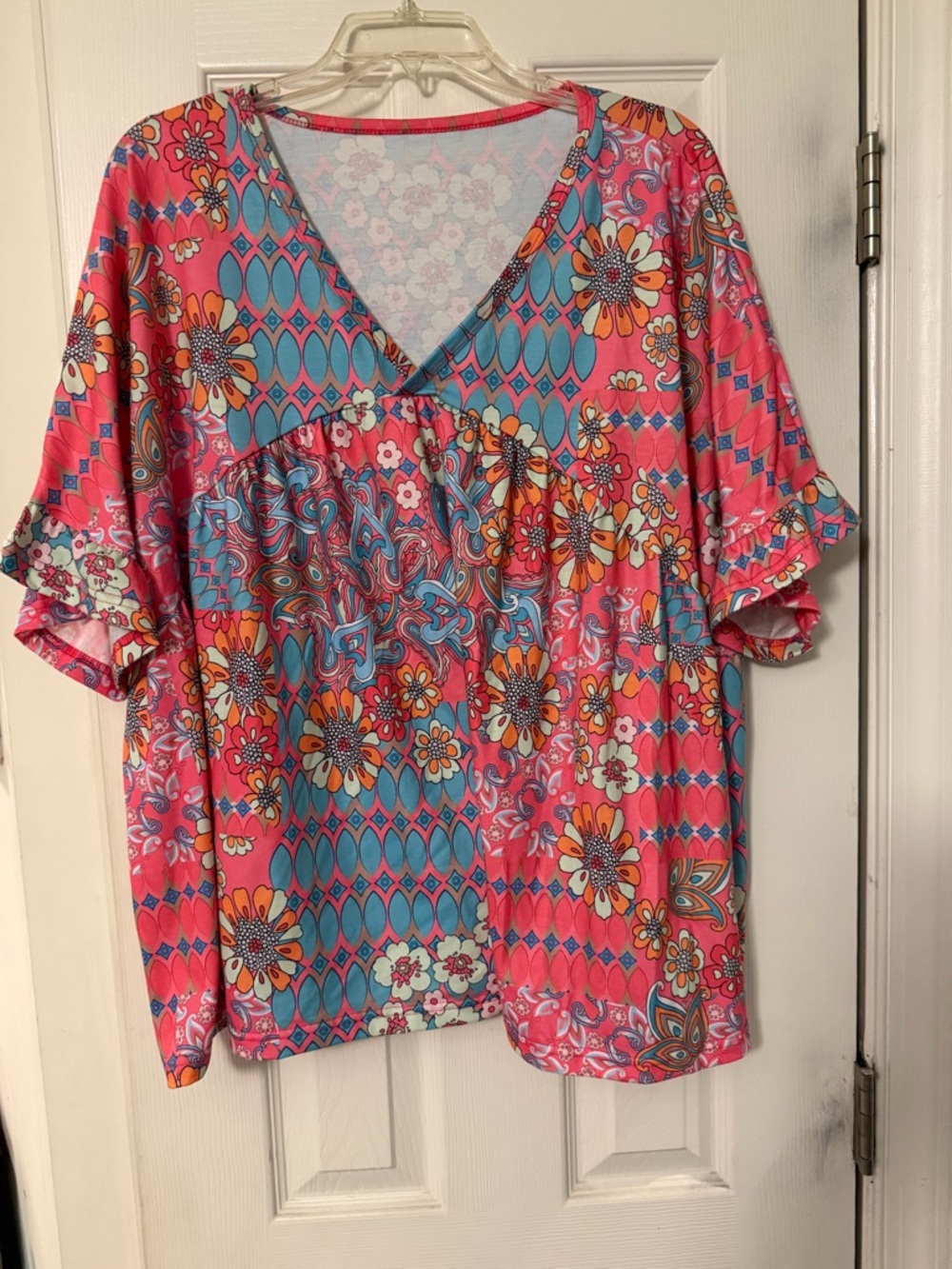 Floral Pink V-Neck Short-Sleeve Women’s Blouse